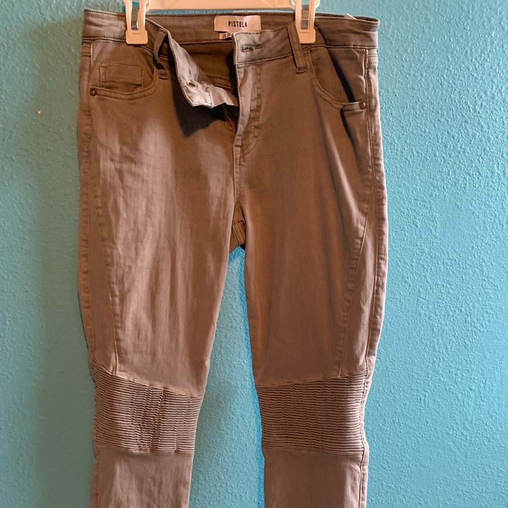 Cropped pants from pistola
